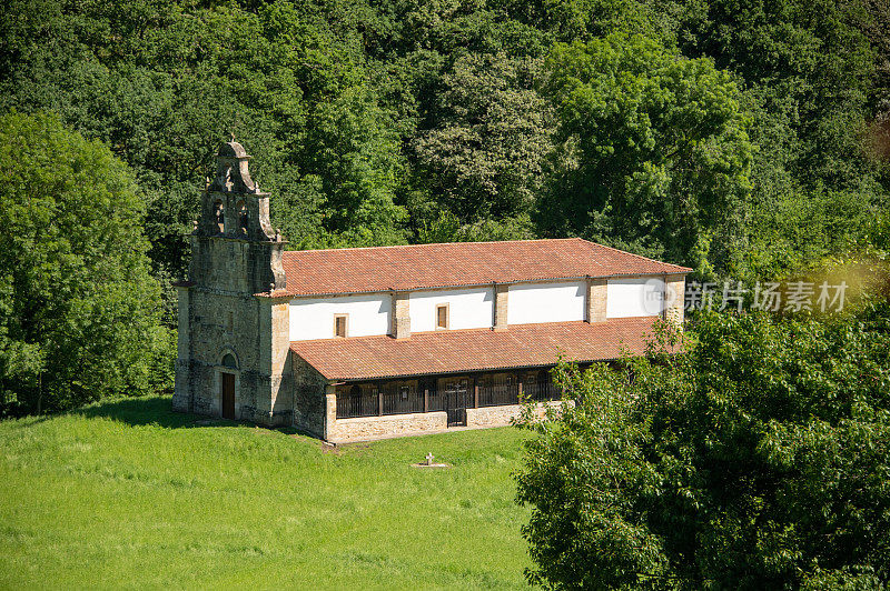 Valvanuz Church在Selaya, Cantabria，西班牙
